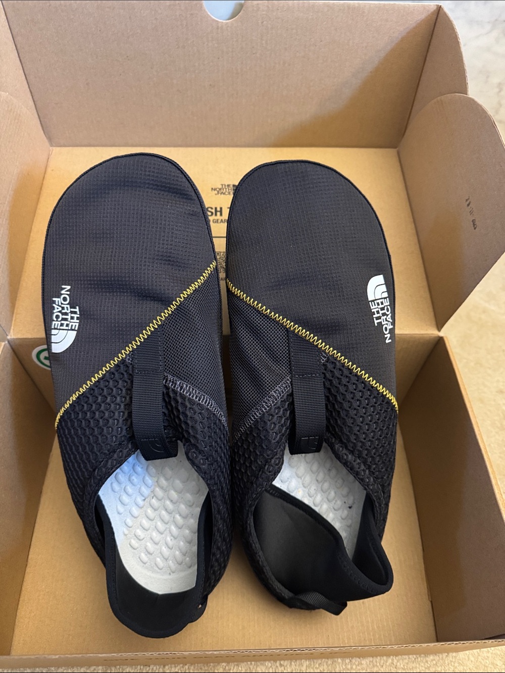 The North Face base camp mule new